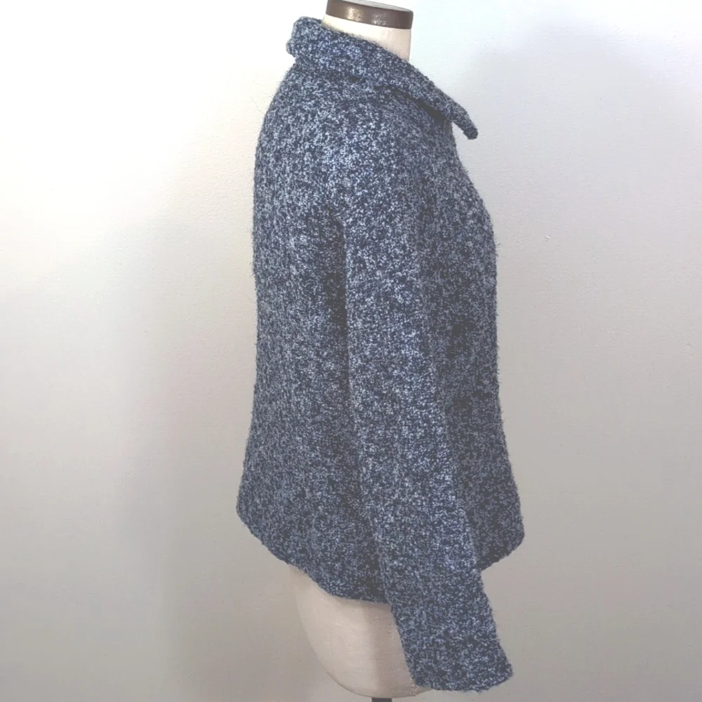 Vintage Weave Of The Irish 4 button wool jacket. Medium.